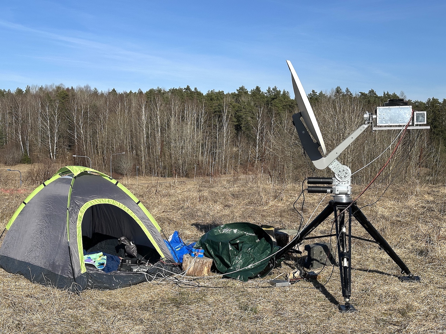 SA5IKN portable, battery-powered 10 GHz EME station, March 2026